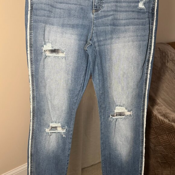 INC Skinny Leg Regular Fit Jeans Size 12 Plaid Patch Frayed Hem Holes Pockets - Picture 5 of 9